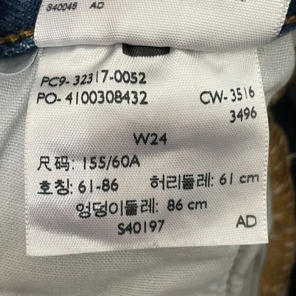 Levi's 501 Shorts Womens W24 Button Fly 100% Cotton Raw Cuffed Hem Blue Denim - Picture 12 of 12